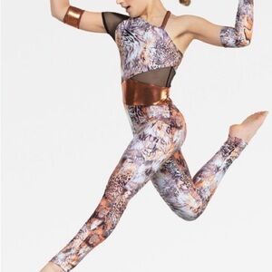 Revolution “THE PRIDE LANDS” Dance Costume Size Large Child